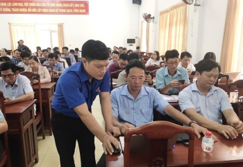 Đảng bộ Khối cơ quan và Doanh nghiệp tỉnh tập huấn sử dụng Sổ tay đảng viên điện tử 