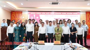 Đoàn công tác tỉnh Nghệ An thăm và làm việc với Bình Phước